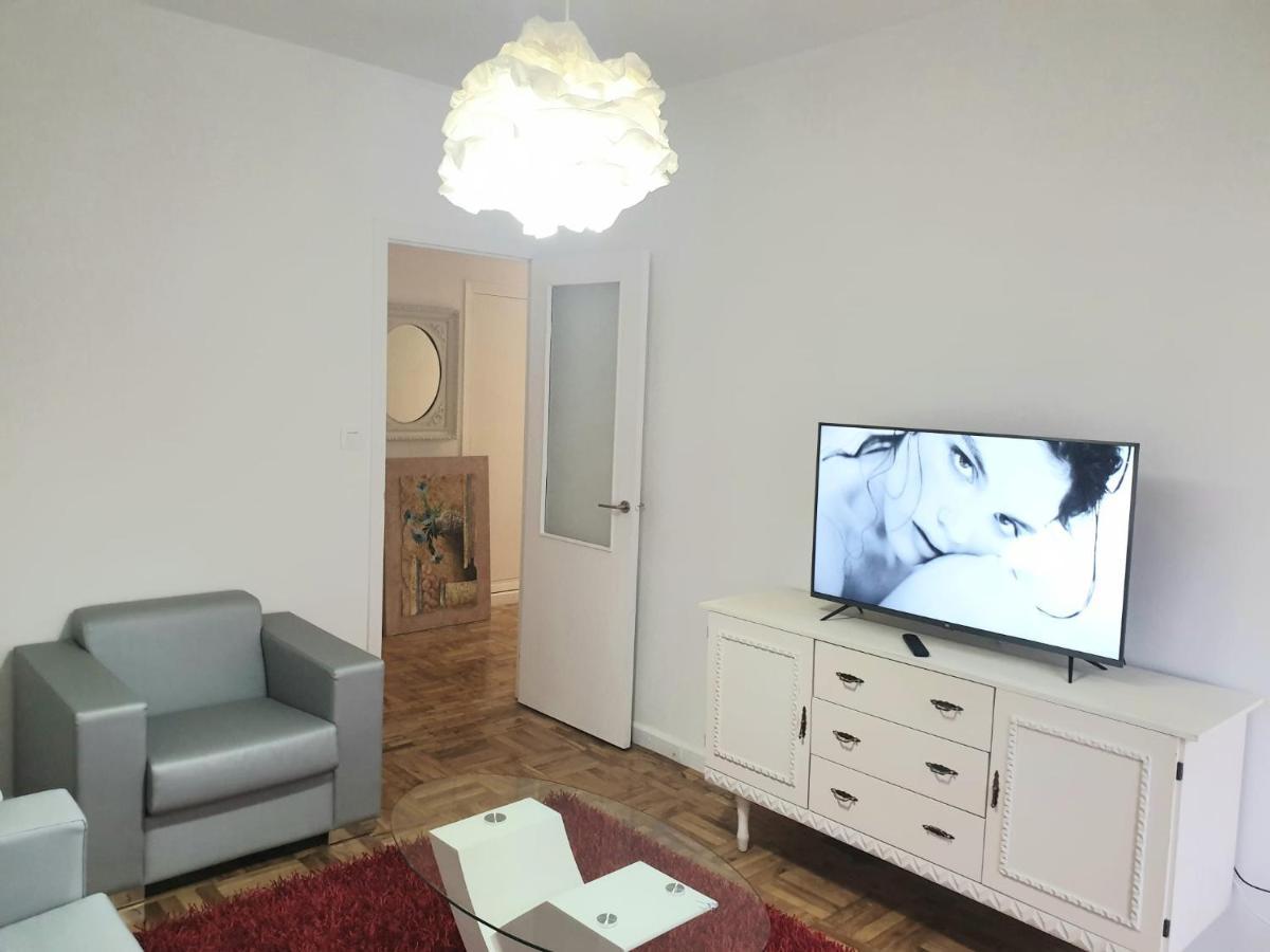 Contrastes Ribeira Sacra Apartment Monforte De Lemos Exterior photo